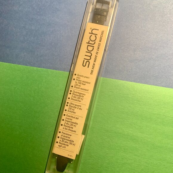 SWATCH Watch NEVER WORN/ORIGINAL CASE, Vintage 90's RARE "Johnny Guitar" Style - Picture 8 of 8